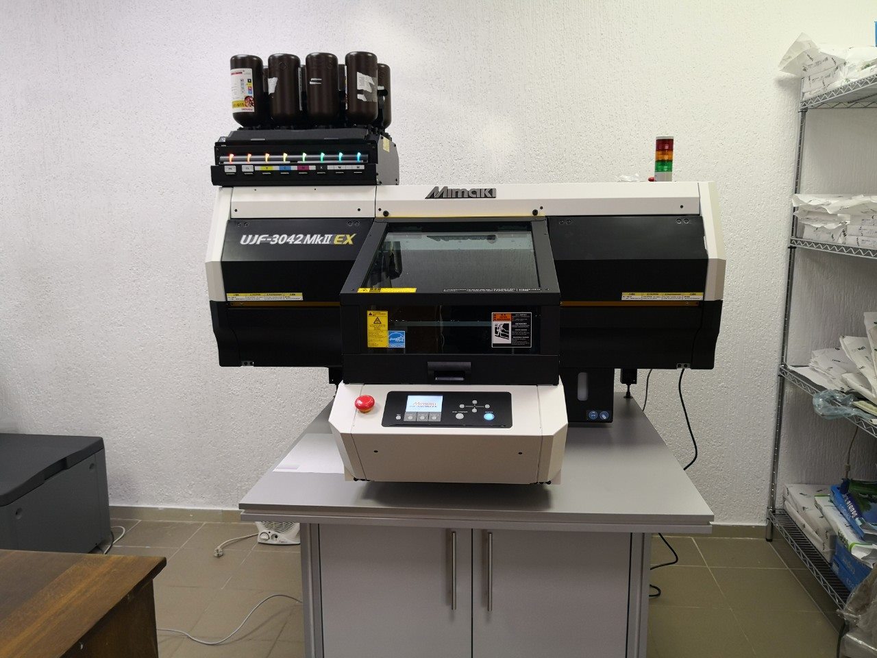 Mimaki UJF-3042MkII EX UV Flatbed Printer